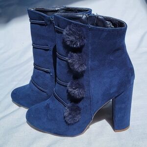 Isabella Navy Blue Faux Suede Pom Pom Ankle Boots Block Heel Size 7.5 Just Fab